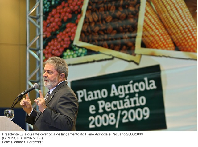Presidente Lula durante cerimônia de lançamento do Plano Agrícola e Pecuário 2008-2009.