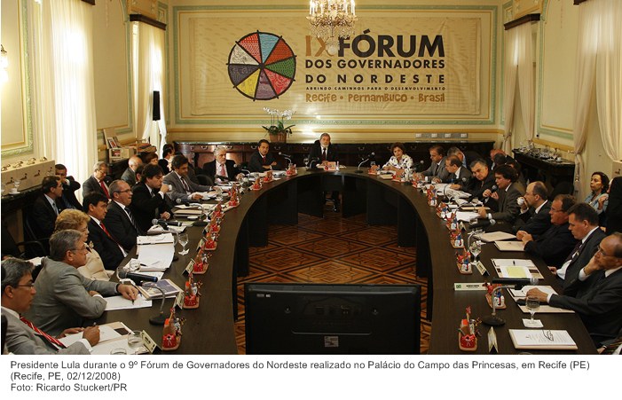 Presidente Lula durante o 9º Fórum de Governadores do Nordeste realizado no Palácio do Campo das Princesas, em Recife (PE).