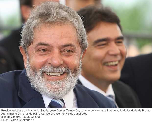 Presidente Lula e o ministro da Saúde, José Gomes Temporão, durante cerimônia de inauguração da Unidade de Pronto Atendimento 24 horas do bairro Campo Grande, no Rio de Janeiro-RJ.