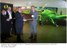 Presidente Lula é presenteado durante a 1ª Exposição Internacional de Biocombustíveis, em São Paulo.