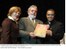 Presidente Lula, entre a primeira-dama Marisa Letícia, e o presidente do Sindicato dos Químicos do ABC, Paulo Lage, durante comemoração dos 70 anos do Sindicato.