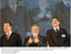 Presidente Lula, entre o governador do Rio de Janeiro, Sérgio Cabral, e o presidente da Petrobras, Sérgio Gabrielli, durante cerimônia de abertura do XX Fórum do INAE.