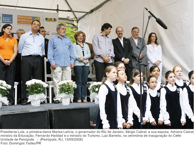 Presidente Lula na cerimônia de inauguração do Cefet - Unidade de Petrópolis.