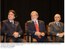 Presidente Lula, o ministro da Saúde, José Gomes Temporão, e o governador de SP, José Serra, durante cerimônia de entrega da medalha do Mérito Oswaldo Cruz.