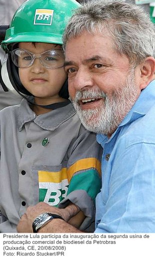 Presidente Lula participa da inauguração da segunda usina de producação comercial de biodiesel da Petrobras.