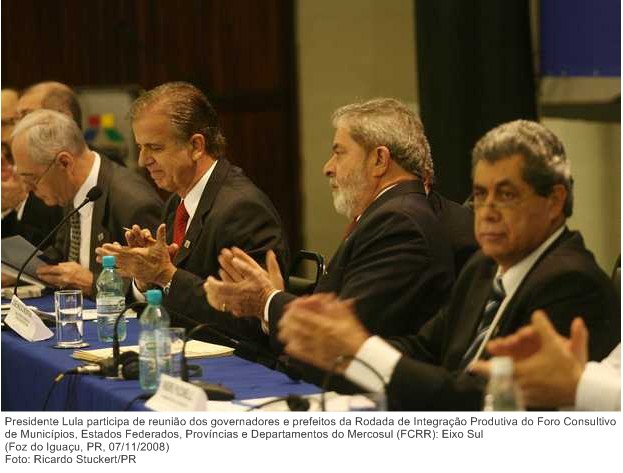 Presidente Lula participa de reunião dos governadores e prefeitos da Rodada de Integração Produtiva do Foro Consultivo de Municípios, Estados Federados, Províncias e Departamentos do Mercosul.