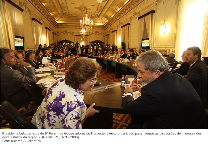 Presidente Lula participa do 9º Fórum de Governadores do Nordeste, evento organizado para integrar as discussões de interesse dos nove estados da região.