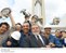 Presidente Lula posa para foto com os funcionários da nova unidade industrial da Braskem, em Paulínia.