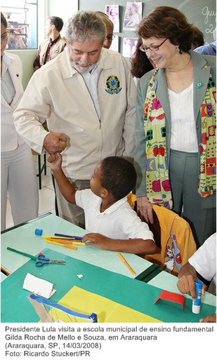 Presidente Lula visita a escola municipal de ensino fundamental Gilda Rocha de Mello e Souza, em Araraquara.
