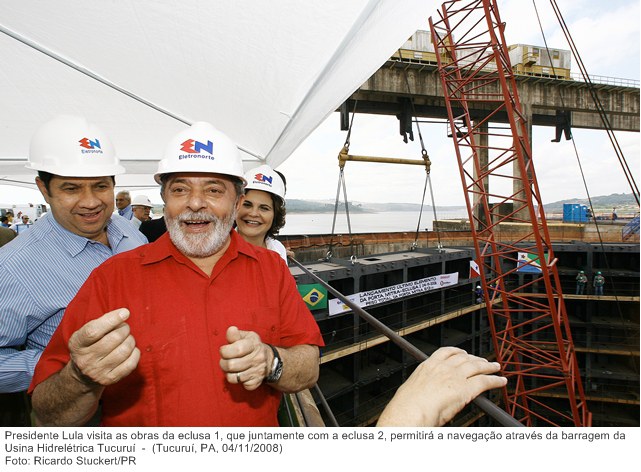 Presidente Lula visita as obras da eclusa 1, que juntamente com a eclusa 2, permitirá a navegação através da barragem da Usina Hidrelétrica Tucuruí.