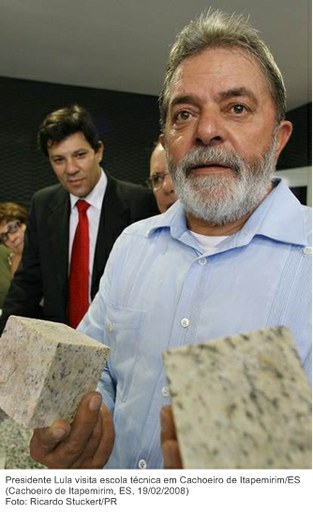 Presidente Lula visita escola técnica em Cachoeiro de Itapemirim-ES.