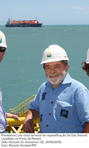 Presidente Lula visita terminal de regaseificação de Gás Natural Liquefeito no Porto de Pecém.