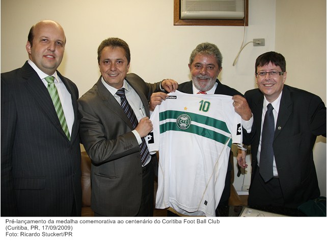 Pré-lançamento da medalha comemorativa ao centenário do Coritiba Foot Ball Club (2).