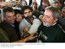 Presidente Lula cumprimenta populares no encontro com lideranças da Região do ABC.