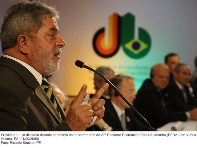 Presidente Lula discursa durante cerimônia de encerramento do 27º Encontro Econômico Brasil-Alemanha (EEBA), em Vitória (2).