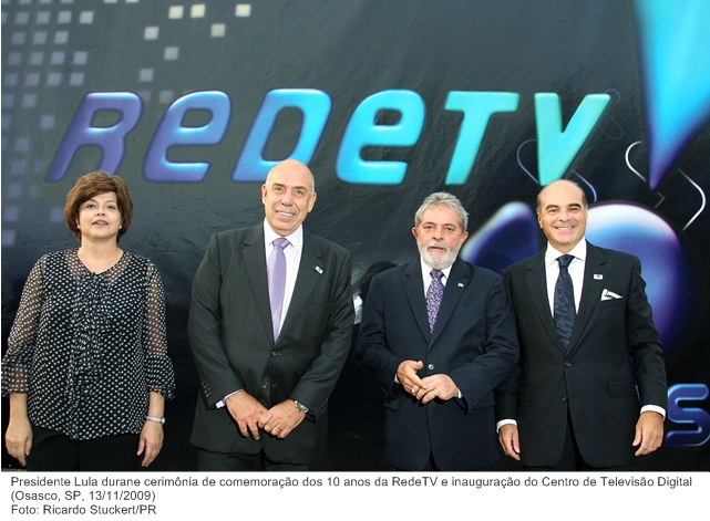Presidente Lula durane cerimônia de comemoração dos 10 anos da RedeTV e inauguração do Centro de Televisão Digital.