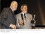 Presidente Lula durante cerimônia de entrega do prêmio O Brasileiro do Ano 2009, oferecido pela Revista IstoÉ e Editora Três (2).