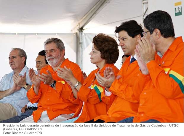 Presidente Lula durante cerimônia de inauguração da fase II da Unidade de Tratamento de Gás de Cacimbas - UTGC (3).