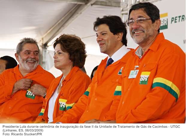 Presidente Lula durante cerimônia de inauguração da fase II da Unidade de Tratamento de Gás de Cacimbas - UTGC (4).