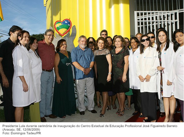 Presidente Lula durante cerimônia de inauguração do Centro Estadual de Educação Profissional José Figueiredo Barreto (2).