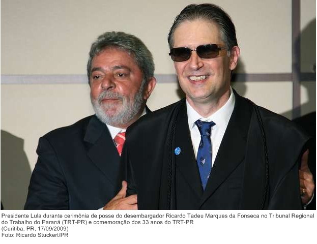 Presidente Lula durante cerimônia de posse do desembargador Ricardo Tadeu Marques da Fonseca no Tribunal Regional do Trabalho do Paraná (TRT-PR) (2).