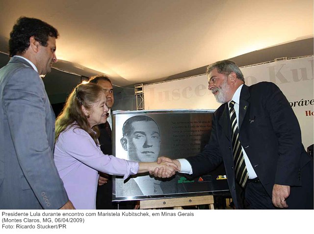 Presidente Lula durante encontro com Maristela Kubitschek, em Minas Gerais.