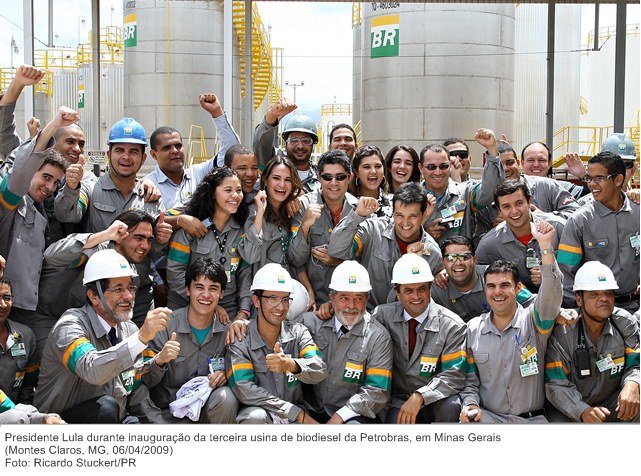 Presidente Lula durante inauguração da terceira usina de biodiesel da Petrobras, em Minas Gerais.