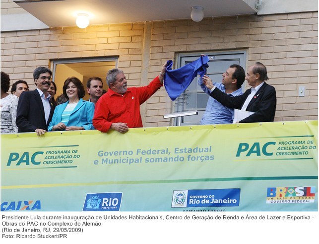 Presidente Lula durante inauguração de Unidades Habitacionais, Centro de Geração de Renda e Área de Lazer e Esportiva - Obras do PAC no Complexo do Alemão.