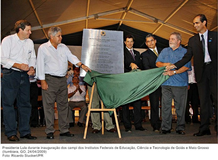 Presidente Lula durante inauguração dos campi dos Institutos Federais de Educação, Ciência e Tecnologia de Goiás e Mato Grosso.