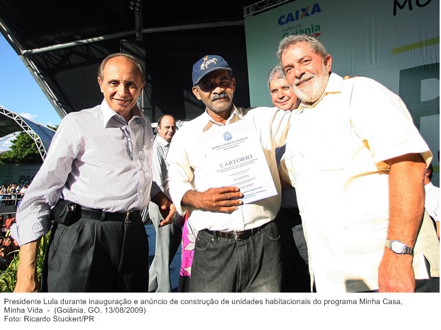 Presidente Lula durante inauguração e anúncio de construção de unidades habitacionais do programa Minha Casa, Minha Vida.