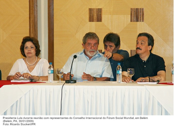 Presidente Lula durante reunião com representantes do Conselho Internacional do Fórum Social Mundial, em Belém (2).