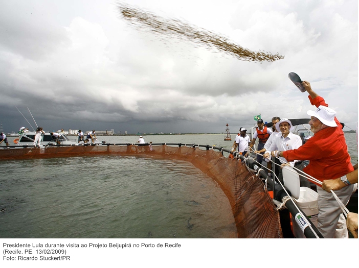 Presidente Lula durante visita ao Projeto Beijupirá no Porto de Recife (2).