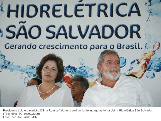 Presidente Lula e a ministra Dilma Rousseff durante cerimônia de inauguração da Usina Hidrelétrica São Salvador.jpg
