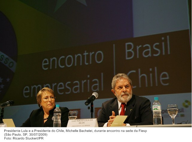 Presidente Lula e a Presidente do Chile, Michelle Bachelet, durante encontro na sede da Fiesp.jpg