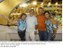 Presidente Lula e a primeira-dama Marisa Letícia, ao lado do governador do Rio, Sergio Cabral, e sua esposa Adriana Ancelmo, assistem ao desfile das escolas de samba cariocas.jpg