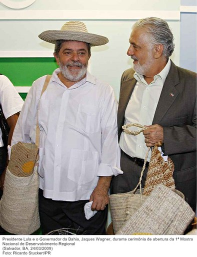 Presidente Lula e o Governador da Bahia, Jaques Wagner, durante cerimônia de abertura da 1ª Mostra Nacional de Desenvolvimento Regional.jpg