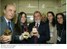 Presidente Lula e o Governador José Serra com amostras de produtos orgânicos na Bio Brazil Fair.jpg