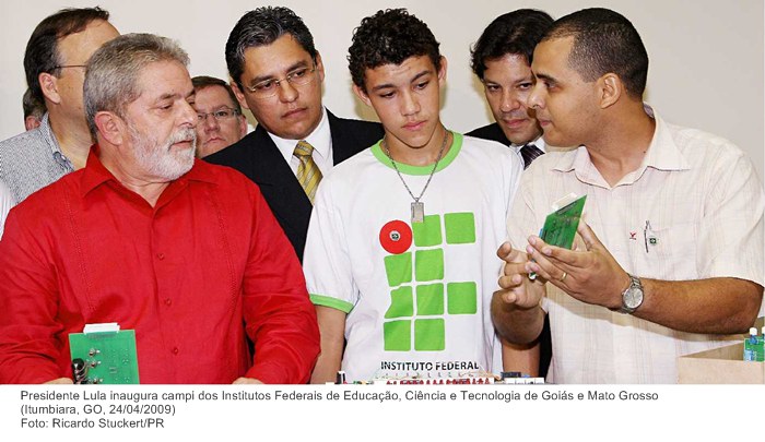Presidente Lula inaugura campi dos Institutos Federais de Educação, Ciência e Tecnologia de Goiás e Mato Grosso (2).jpg