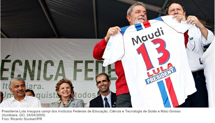 Presidente Lula inaugura campi dos Institutos Federais de Educação, Ciência e Tecnologia de Goiás e Mato Grosso.jpg