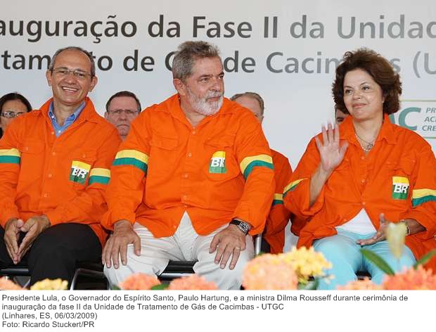 Presidente Lula, o Governador do Espírito Santo, Paulo Hartung, e a ministra Dilma Rousseff durante cerimônia de inauguração da fase II da Unidade de Tratamento de Gás de Cacimbas - UTGC.