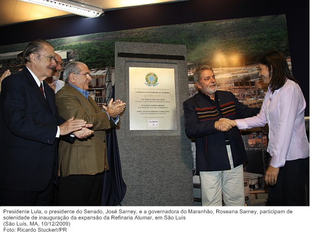 Presidente Lula, o presidente do Senado, José Sarney, e a governadora do Maranhão, Roseana Sarney, participam de solenidade de inauguração da expansão da Refinaria Alumar, em São Luís (3).jpg
