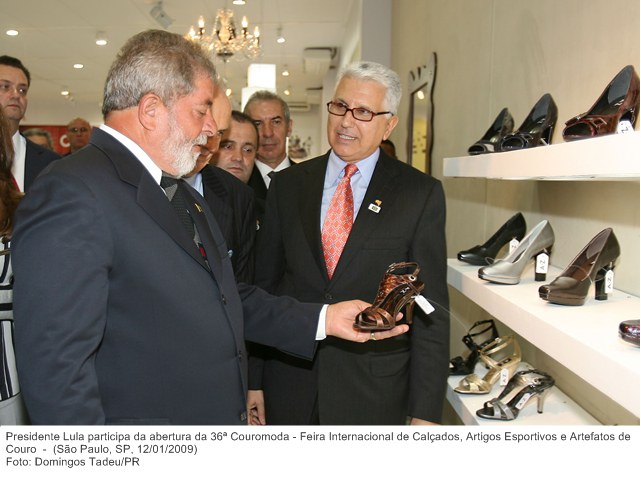 Presidente Lula participa da abertura da 36ª Couromoda - Feira Internacional de Calçados, Artigos Esportivos e Artefatos de Couro (2).jpg