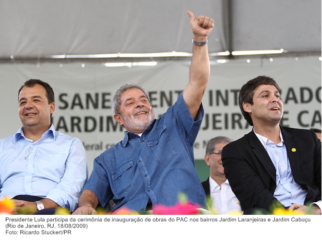 Presidente Lula participa da cerimônia de inauguração de obras do PAC nos bairros Jardim Laranjeiras e Jardim Cabuçu.jpg