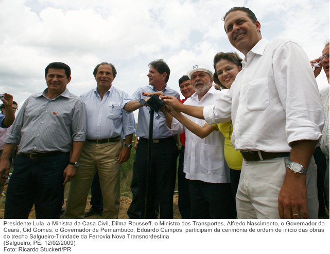 Presidente Lula participa da cerimônia de ordem de início das obras do trecho Salgueiro-Trindade da Ferrovia Nova Transnordestina.jpg