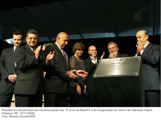 Presidente Lula participa das comemorações dos 10 anos da RedeTV e da inauguração do Centro de Televisão Digital.jpg