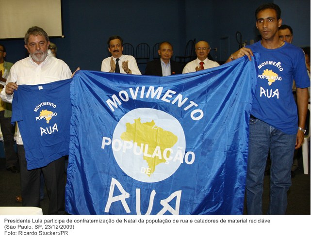 Presidente Lula participa de confraternização de Natal da população de rua e catadores de material reciclável.jpg