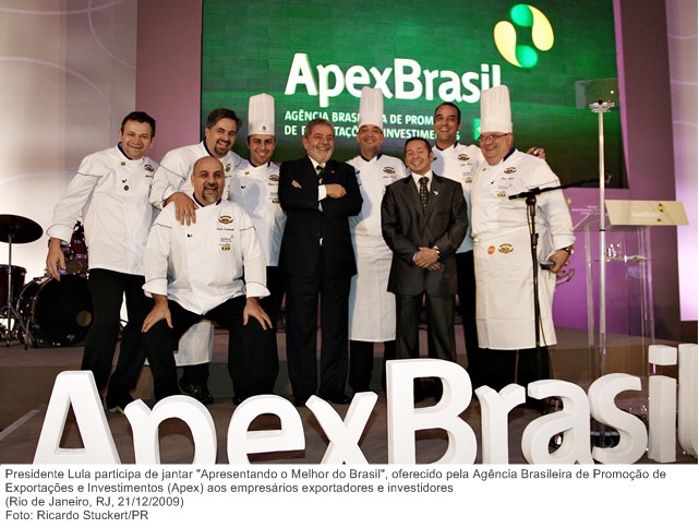 Presidente Lula participa de jantar Apresentando o Melhor do Brasil, oferecido pela Agência Brasileira de Promoção de Exportações e Investimentos (Apex) (2).jpg