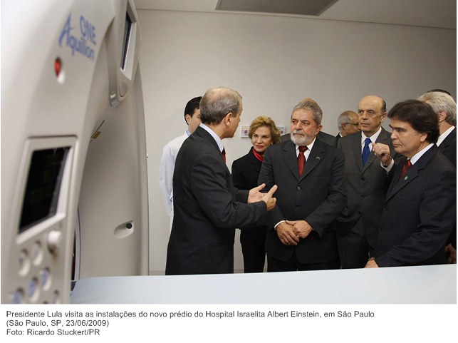 Presidente Lula visita as instalações do novo prédio do Hospital Israelita Albert Einstein, em São Paulo.