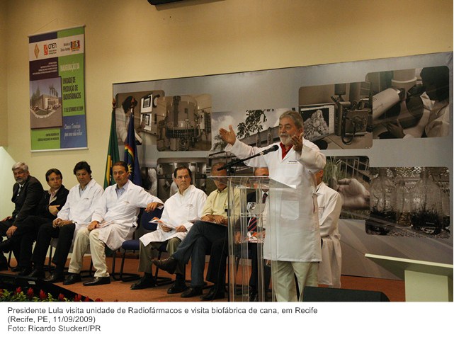 Presidente Lula visita unidade de Radiofármacos e visita biofábrica de cana, em Recife (5).