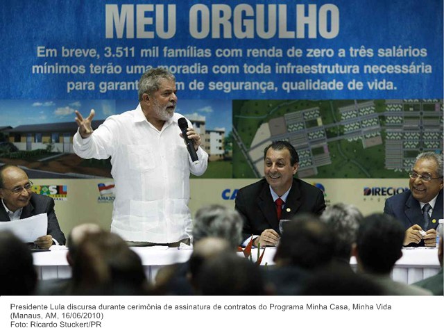 Presidente Lula discursa durante cerimônia de assinatura de contratos do Programa Minha Casa, Minha Vida (2)